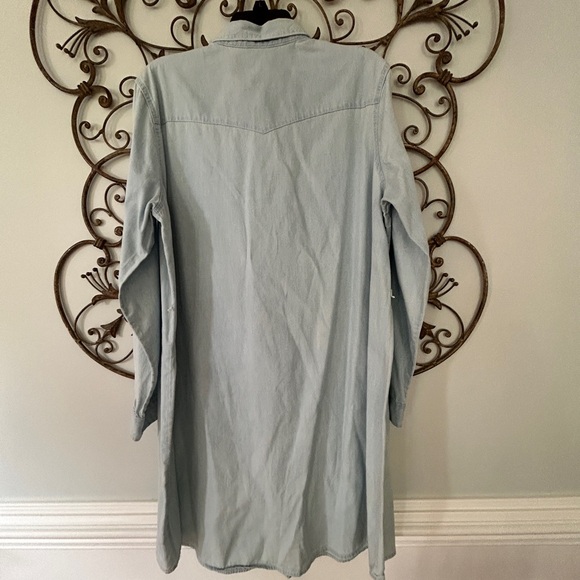 Bit and Bridle blue chambray button front shirt dress. Size XL - Picture 8 of 9